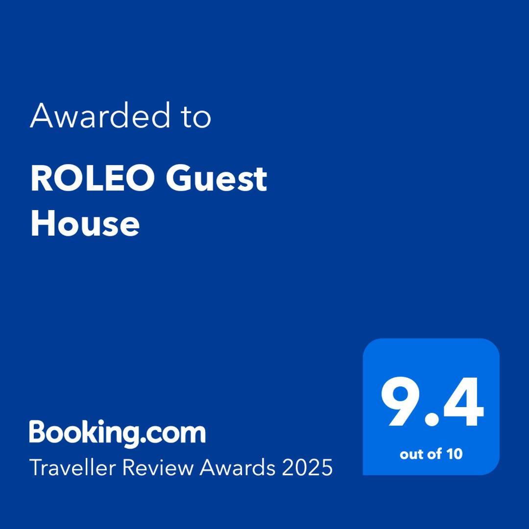Roleo Guest House Lini Buitenkant foto